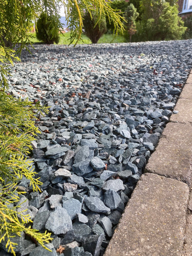 green slate chippings