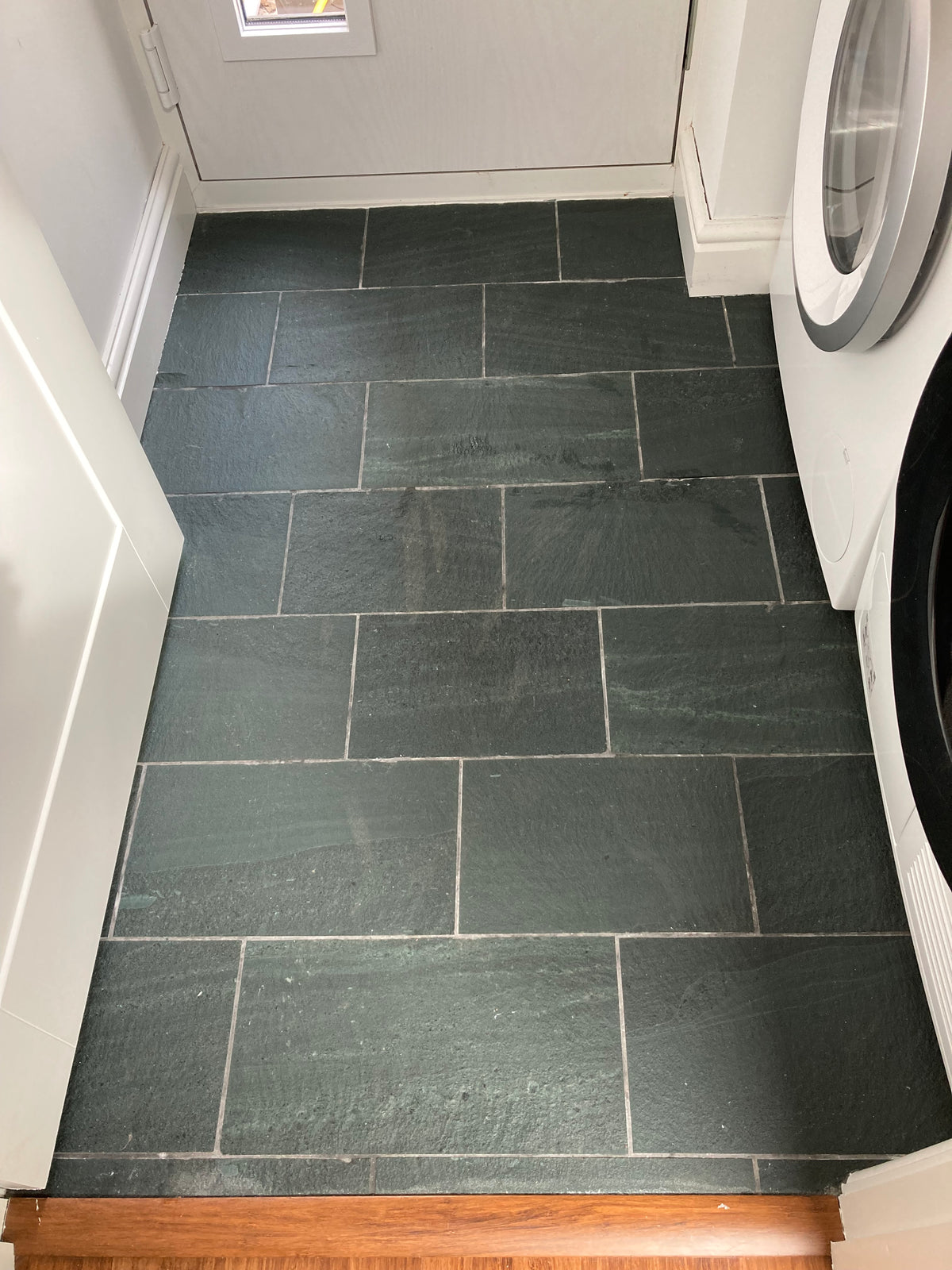 Natural Riven Slate Tile | Riven Slate Flooring | Honister Slate