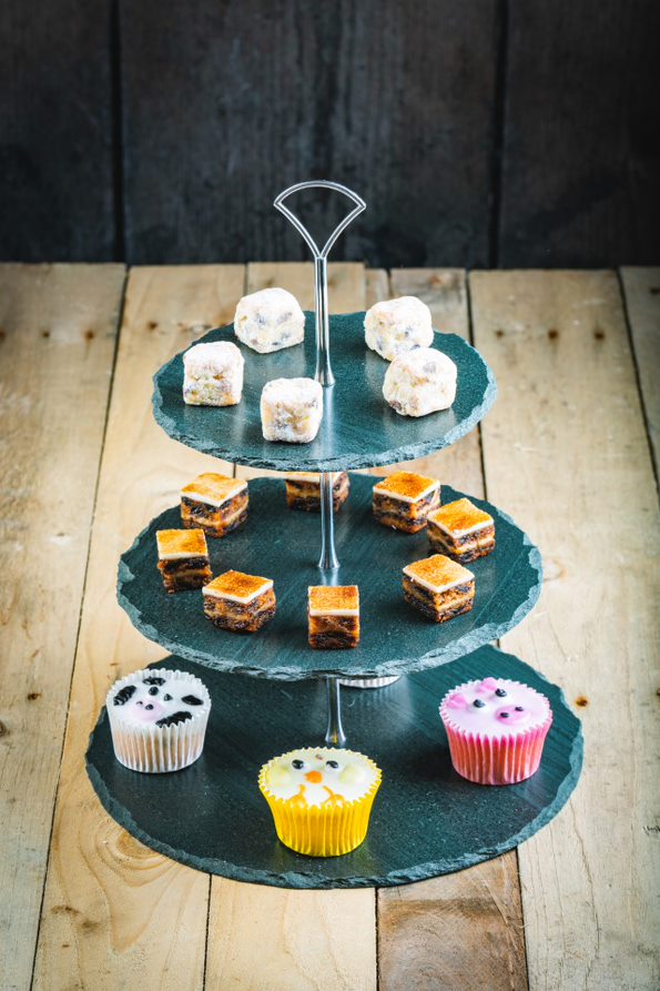 Picture of cakes on a 3 tier round cake stand